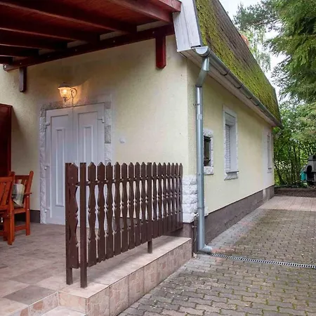 Balatonfenyves/balaton 18401 Holiday home
